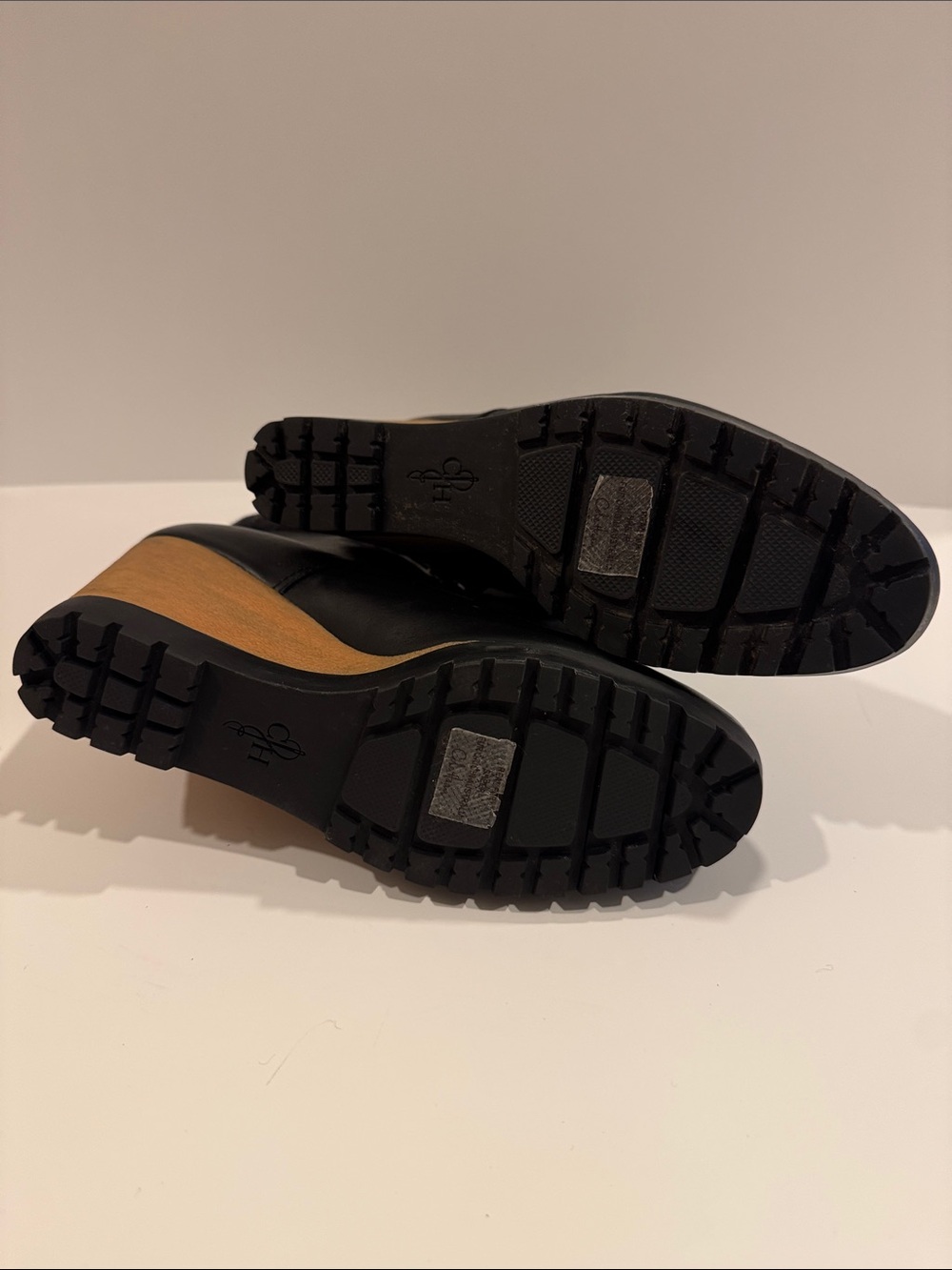 Cole Haan Waterproof Henson Black Leather Shearling Bootie Shoes - Picture 5 of 8